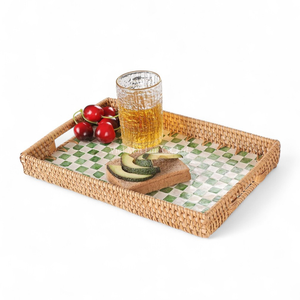 Plateau de service en rotin et nacre, conçu pour une utilisation pratique dans les cuisines et les salles à manger - Product Image 2