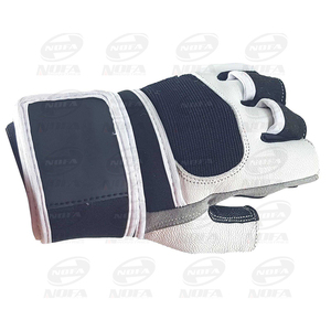 Gants d'haltérophilie en cuir blanc pour les entraînements de gymnastique et les sports de plein air - Product Image 4