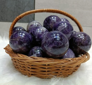 Sphères d'améthyste polies, boules de cristal violet naturel pour la décoration de la maison, artisanat en pierre semi-précieuse en forme de cercle - Product Image 1
