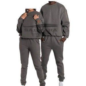 Conjunto de chándal liso de dos piezas de algodón personalizado para hombre, Sudadera ligera y pantalones de chándal con moda de calle sostenible - Product Image 2