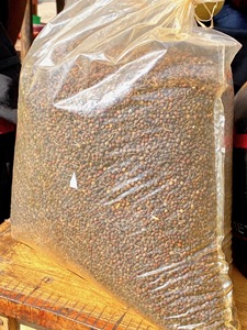 พริกไทยดำมาดากัสการ์เกรดพรีเมียมแบบแห้งธรรมชาติ ยี่ห้อวายแอล วอยท์ โวต์ซิเพอร์ริเฟอร์รี วานิลล์ ฮาร์เวสท์ 24 ชนิด สมุนไพรและเครื่องเทศ - Product Image 6