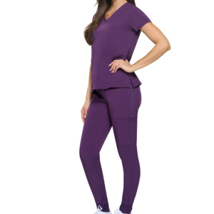 Tenues d'hôpital personnalisées avec broderie, infirmière, mode, coupe ajustée, tissu sergé, uniformes unisexes, 65% coton, 35% polyester - Product Image 1