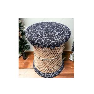 Lot de 2 poufs en osier et rotin faits à la main en bambou naturel pour jardin, restaurant, console intérieure et extérieure avec incrustation d'os, vente en gros - Product Image 1