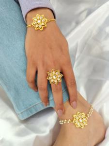 Conjunto de joyería de 3 piezas, pulsera de mano Kundan ajustable, tobillera, anillo Nikah, recuerdo de boda Haldi Mehndi, fiesta, damas de honor, regalo a granel - Product Image 6