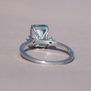 Elegante anillo solitario de diamante VVS Clarity de corte radiante hecho en laboratorio para mujer, joyería única de oro blanco de 14 quilates para bodas y fiestas - Product Image 2