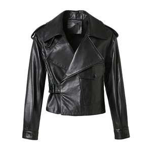 แจ็คเก็ตหนังแกะฟอกฝาดสำหรับผู้หญิง แจ็คเก็ตหนังสีแดง แฟชั่นใหม่ ขายส่ง OEM - Product Image 4