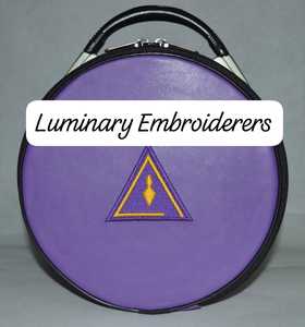 Estuches de Cuero Cuadrados Lisos Bordados a Mano de la Más Alta Calidad, Estuche para Sombrero Fez Royal Select Master Crown, LUMINARY EMBROIDERERS - Product Image 3