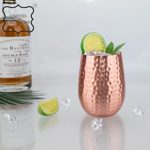 Conception martelée cuivre menthe Julep tasse en céramique polie pour boire élégant et avantages pour la santé ayurvédique - Product Image 2