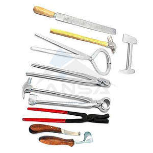 Outil de maréchal-ferrant vétérinaire de qualité professionnelle ensemble de soins de sabot réutilisable comprend tondeuse, pince, râpe extracteur de chaussure toilettage - Product Image 2