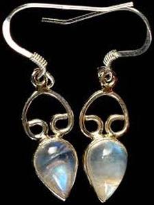 Pendientes Colgantes Vintage de Plata de Ley con Engaste de Bisel y Ónix Negro Renovado, Certificados por IGI, Regalo de Alta Gama para Fiestas - Product Image 4