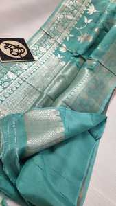 Op Maat Gemaakte Brokaat Zijde Sarees In Paarse Kleur Met Gouden Zari Rand Ideaal Voor Wederverkoop Door Kledingontwerpers - Product Image 2