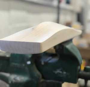 Low Price Thick <b>Edge</b> Straight Grain English Willow Cricket Bats With Custom Logo / Cheap Price Pure English Willow Cricket Bats - Product Image 5