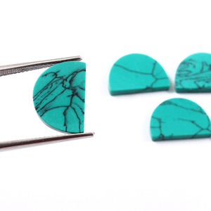 Cabujón plano en forma de D de turquesa azul sintético, joyas para fabricación de piedras turquesas DIY, proveedor de piedras preciosas, Gema turquesa de media luna - Product Image 4