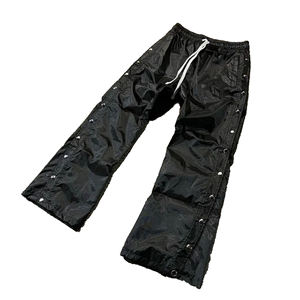2026 New Fashion Baggy Trousers Plus Size Winter Baggy Flare Sweatpants OEM Custom Elastic Waist Nylon Windbreaker Pants - Product Image 4