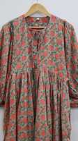 Robe Bohème Florale Imprimée à la Main Lavable pour Femme, Col en V, Manches 3/4, Longueur Genou, Tissée, Écologique, Décontractée, Automne-Été