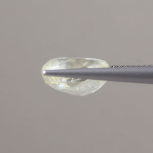 Zafiro Amarillo Natural, Gema Suelta, Certificado IGI, Corte Ovalado de 11.5x10.5mm, 7.39 Quilates, para Joyería, 100% Natural, Encerado/Aceitado - Product Image 2