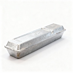 แท่งอะลูมิเนียมความบริสุทธิ์สูง 99.7% สำหรับชิ้นส่วนยานยนต์ วัสดุก่อสร้าง และการผลิตแบบหลอมซ้ำ - Product Image 1