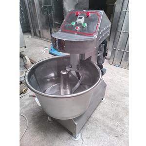 220V/380V Panadería Vietnam 15Kg 4 Kw/h. New Condition 1180x600x1100 1 año de garantía Mezclador con armario eléctrico - Product Image 3