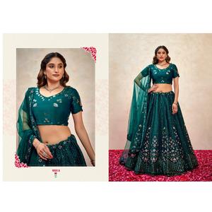 Fourniture directe d'usine Vêtements de fête de luxe Lehenga Choli avec broderie lourde Dupatta pour les occasions spéciales disponibles à la vente - Product Image 1
