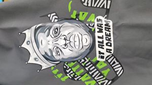 Chaqueta Varsity para Hombre con Logotipo Personalizado, Producto Totalmente Personalizado a Precio de Mayoreo, Chaqueta Varsity con Diseño de Collage Personalizado al Mayoreo - Product Image 6