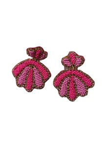 Boucles d'oreilles pendantes brodées à la main pour femmes pour les fêtes en forme de coeur - Product Image 5