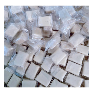 Bonbons à la noix de coco vietnamiens faits à la main, collation douce à la noix de coco naturelle pour les commandes en gros à l'exportation OEM - Product Image 3