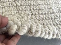 Factory Price Extra Thick Medium Pile Anti-slip Handmade Modern Cotton Wool Rug Durable Texture Flat Weave Technics Natural