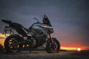 Energica Experia Premium Electric Touring Adventure Edition, la más vendida, nueva en stock, a la venta, completamente nueva, ¡gran oferta! - Product Image 2