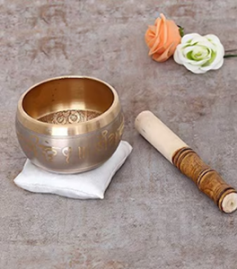 Un bol orné de couleur bronze avec un motif de dragon gravé. Au prix de gros - Product Image 6