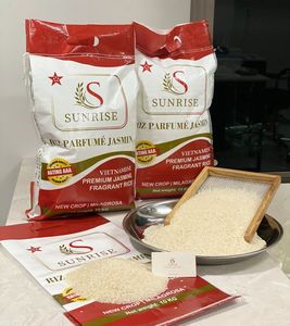 Riz Jasmin Aromatique Biologique 25kg/50kg Sacs Long Grain Dur Double Sortexed Premium Qualité Alimentaire Certifié HACCP 5% Cassé - Product Image 2