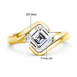 Bague de fiançailles et de mariage en argent sterling 925 avec moissanite taille Asscher de 2 carats, sertie en bypass, personnalisable pour femmes - Product Image 5