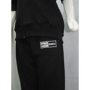 Vente en gros Logo personnalisé Ensemble de survêtement noir Veste à capuche zippée unisexe et pantalon de jogging Ensembles de vêtements de sport - Product Image 3