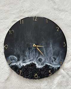 Horloge murale en résine à haute demande pour bureau et décor de ferme Horloge murale en bois Horloge en résine époxy faite à la main au prix de gros - Product Image 3