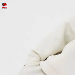 Chándal Personalizado para Hombre Ryan Pro Gear, Tejido Transpirable y Cómodo con Logotipo Personalizado, Secado Rápido - Product Image 6