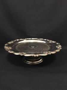 ขาตั้งเค้กโลหะขัดเงา ทนต่อคราบสกปรกและรอยขีดข่วน ใช้งานได้ยาวนานในสภาพแวดล้อมอาหารเชิงพาณิชย์ - Product Image 2