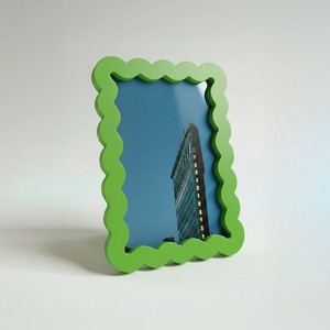 New Lacquer Scalloped <b>Picture</b> <b>Frame</b> Collection, Elegant Handmade Design from Vietnam, Perfect for Modern Home Decor, <b>Wholesale</b> - Product Image 3