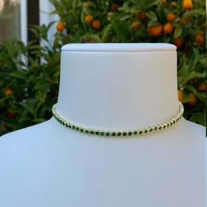 Collier ras du cou tennis émeraude verte simulée ronde 5 carats plaqué or jaune 14 carats - Product Image 2
