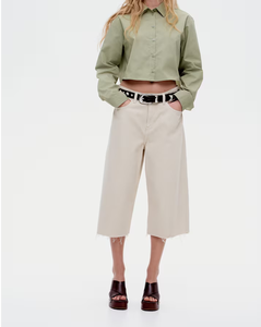 Chemise courte boutonnée vert sauge de qualité export avec dos noué pour un usage quotidien moderne et semi-formel - Product Image 2