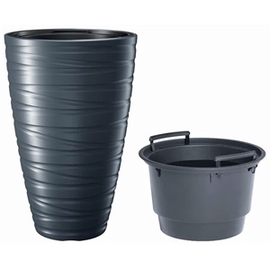 Fioriera alta Maze con serbatoio da 43L, realizzata in plastica color antracite, 37,5 (lunghezza) x 37,5 (larghezza) x 57,9 (altezza) cm - Product Image 2
