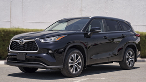 Toyota RAV4 2021 SUV, Motor de Aspiración Natural, Automático, Neumáticos R16, Asientos de Cuero, Interior Oscuro, Tracción Total, Volante a la Izquierda, Usado - Product Image 2