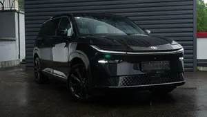 USED 2025 BZ3X 58.3 KWH Low Mileage Automatic <b>Panoramic</b> Sunroof LED lights LED Daytime Lights 6 Seats Ready to SHIP - Product Image 3