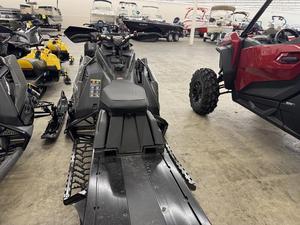 2025 850 Switchback assault 146เงาสีเทา/สีดำเงา - Product Image 6