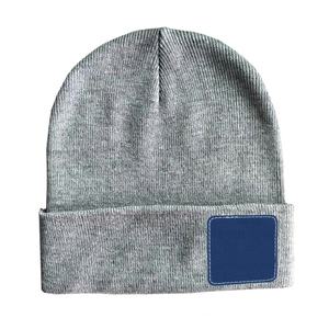 Gorro de punto cálido de alta calidad, gorro con Parche de polipiel en blanco personalizado, gorro para hombre - Product Image 4