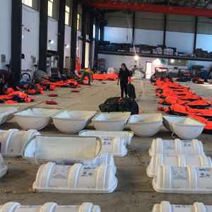 قارب نجاة ذاتي النفخ يستخدم للرمي في البحر بسعة 25 شخصًا مصنوع من قماش مقاوم للماء ومعتمد من سولاس بسعر المصنع - Product Image 5