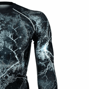 2025 diseño personalizado compresión MMA Rush Guard hombres manga larga en blanco ropa de lucha transpirable Rash Guard hecho a medida - Product Image 6