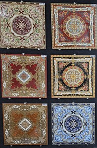 Azulejos de alfombra de porcelana con flores 3D de lujo dorado Azulejos de pared y piso pulidos para uso de oficina Azulejos de alfombra Premium - Product Image 2