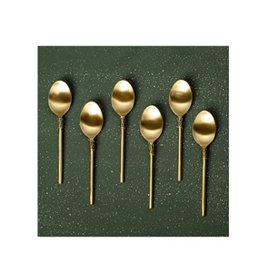 ช้อนรับประทานอาหารสีทองสำหรับช้อนกาแฟด้ามยาวของโรงแรมช้อนทองเหลืองสำหรับรับประทานของหวานช้อนรับประทานอาหารดีไซน์เรียบง่าย - Product Image 4