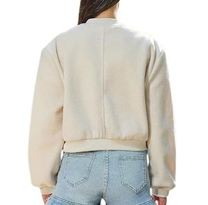 Vestes universitaires en laine pour femmes, style fashion, avec design personnalisé, vestes universitaires courtes pour filles - Product Image 2