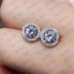 925เครื่องประดับเงินสเตอร์ลิงต่างหูเพชรทรงกลมตัดดีสำหรับผู้หญิงเป็นของขวัญครบรอบการเลือกตัดเพชรโมอิสซาไนต์ - Product Image 2