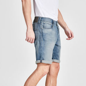 Short d'été quantité minimale de commande pour hommes Pantalon demi-motard couleur Vente en gros à bas prix Jeans droit déchiré OEM personnalisé en denim à longueur courte pour hommes - Product Image 4